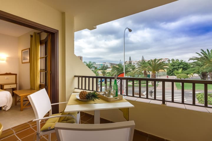 Klayman Olivina Aparthotel