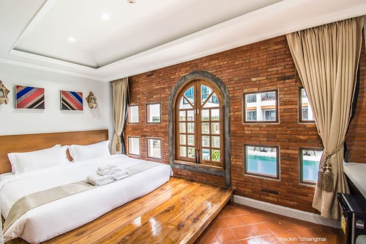 Lanna Oriental Hotel