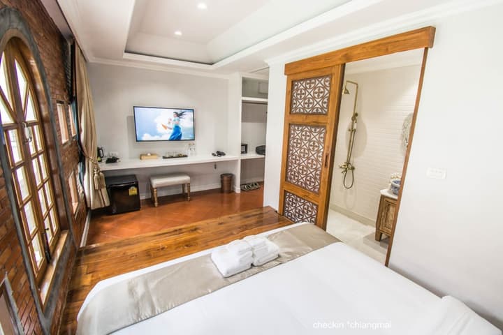 Lanna Oriental Hotel