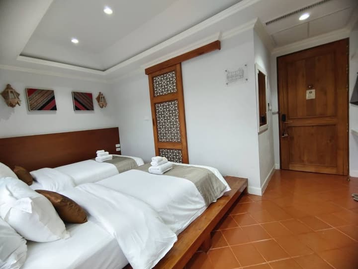 Lanna Oriental Hotel