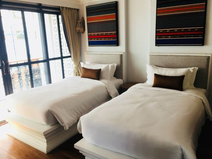 Lanna Oriental Hotel