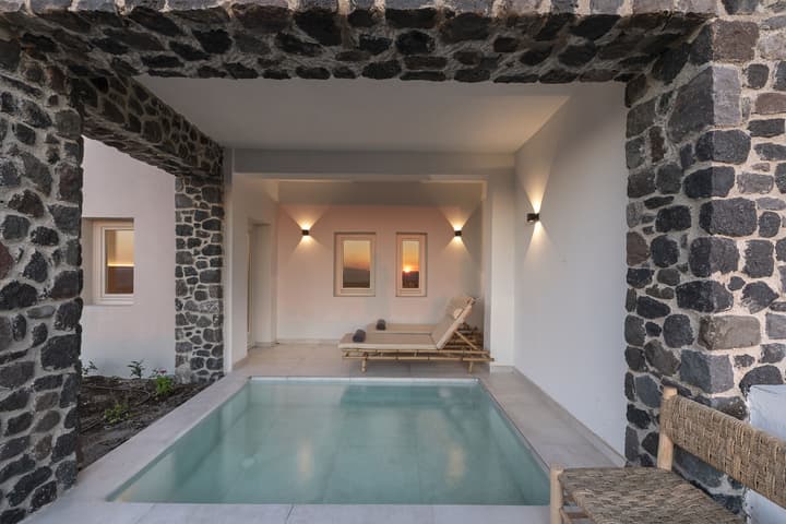 Secret View Hotel