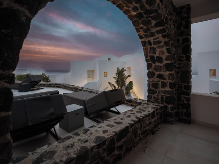 Secret View Hotel