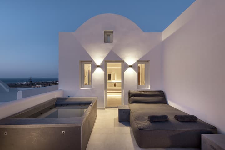 Secret View Hotel