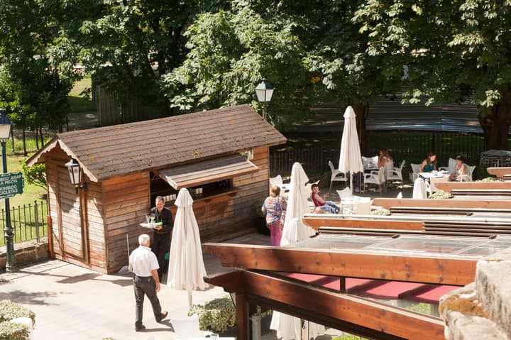 Hotel Artaza