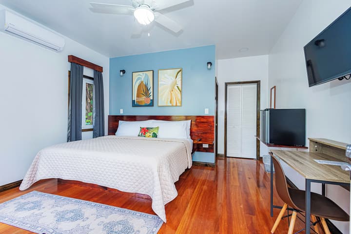Harbour View Boutique Hotel & Wellness Retreat