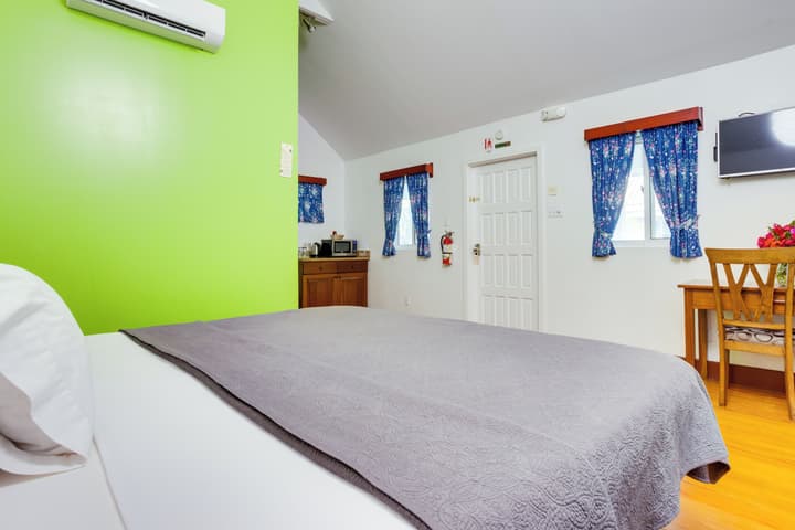 Harbour View Boutique Hotel & Wellness Retreat