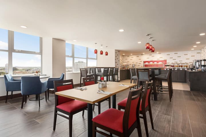 Ramada by Wyndham East Kilbride