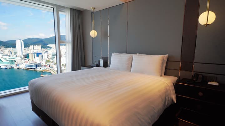 Lavalse Hotel