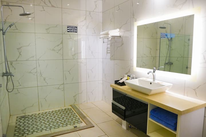 Marina Point Bay Resort