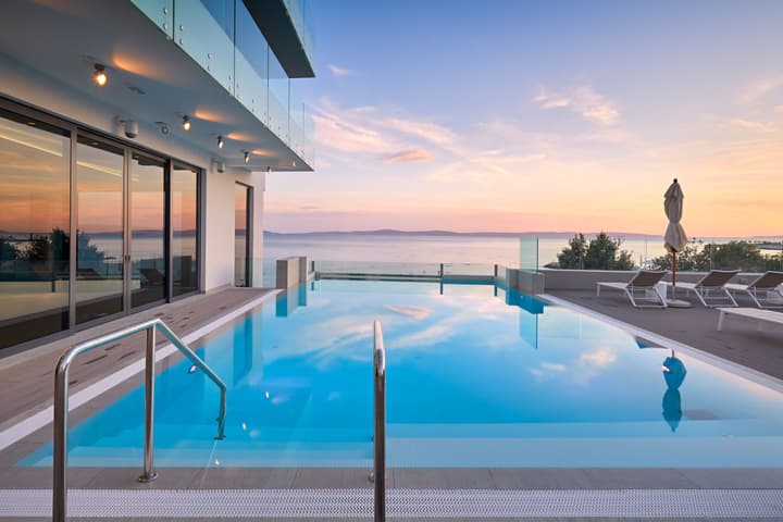 Amphora Hotel