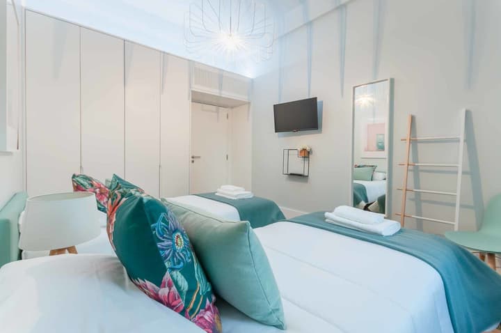 NLC Rooms & Suites
