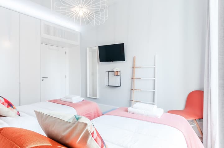 NLC Rooms & Suites
