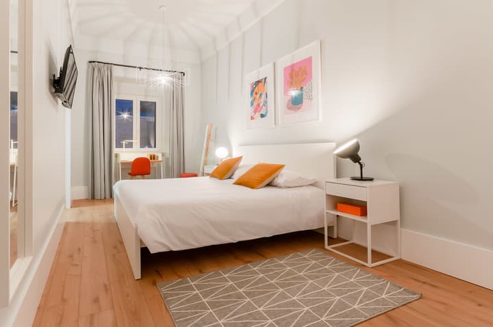 NLC Rooms & Suites