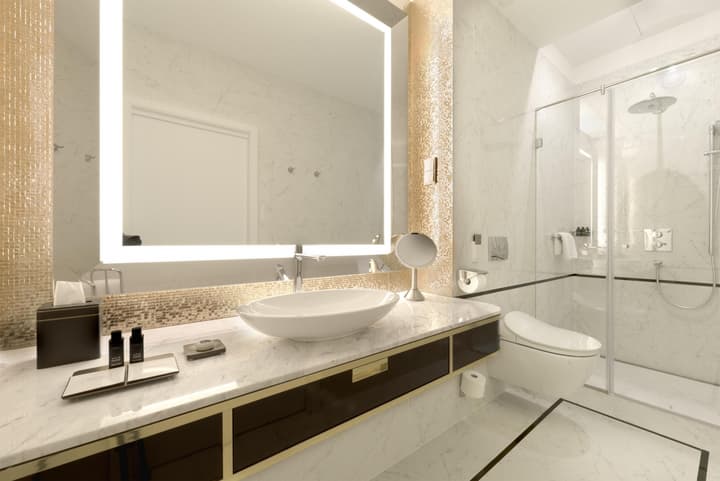 Párisi Udvar Hotel Budapest, part of Hyatt