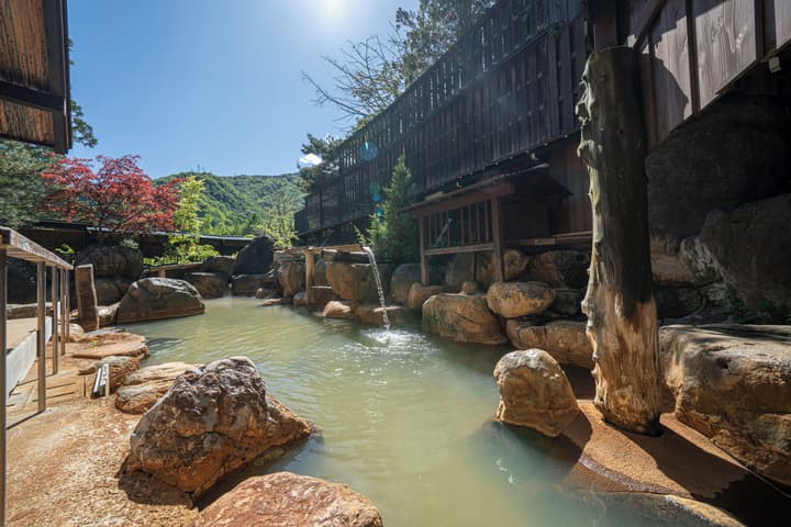 Okuhida Hot Spring Hirayukan