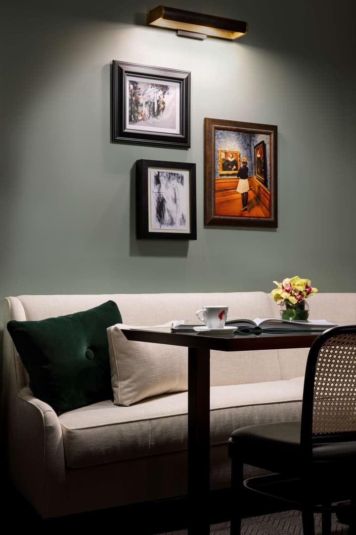 The Candler Hotel Atlanta, Curio Collection by Hilton