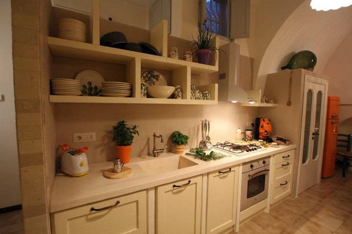Suite del Vico Family