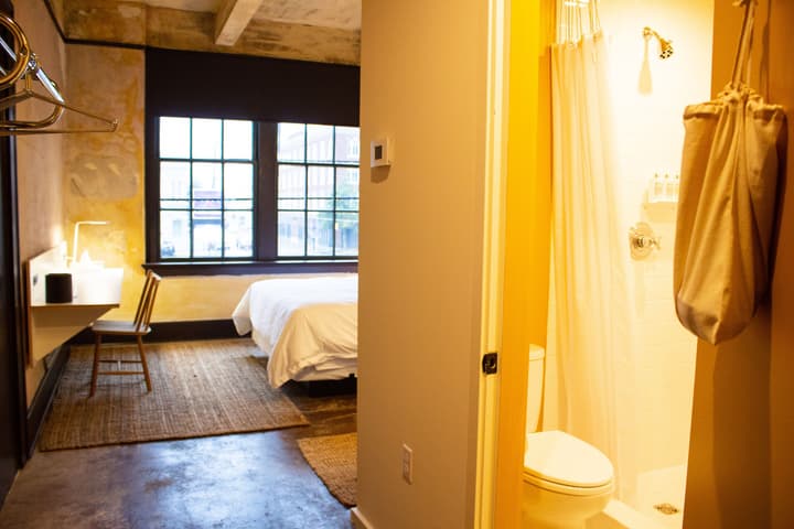 Travelers Hotel