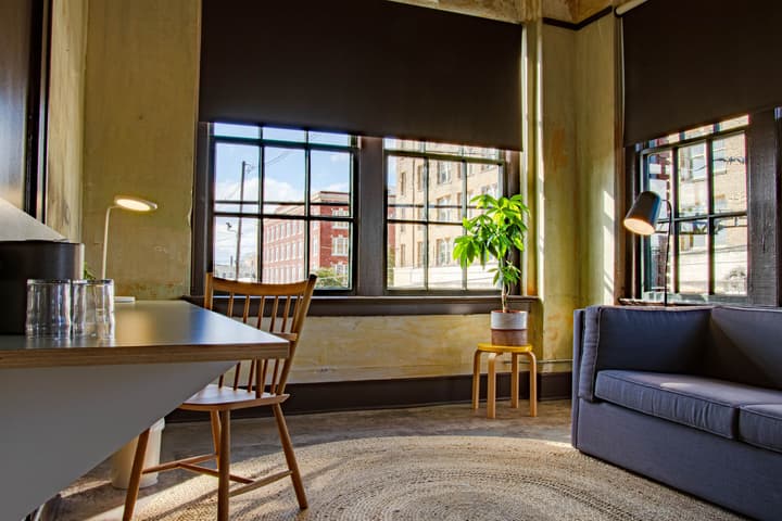 Travelers Hotel