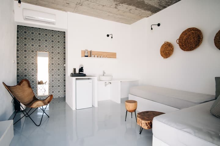 Mesanto Luxury Suites