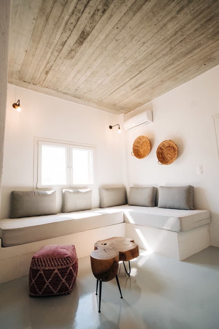 Mesanto Luxury Suites