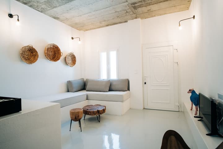 Mesanto Luxury Suites