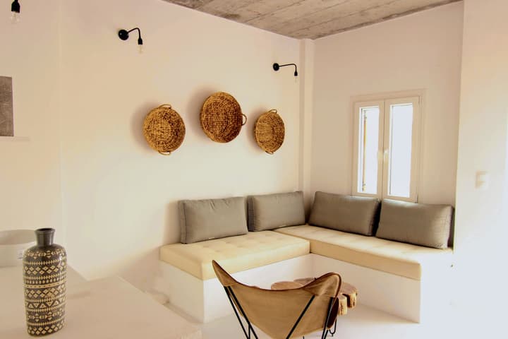 Mesanto Luxury Suites