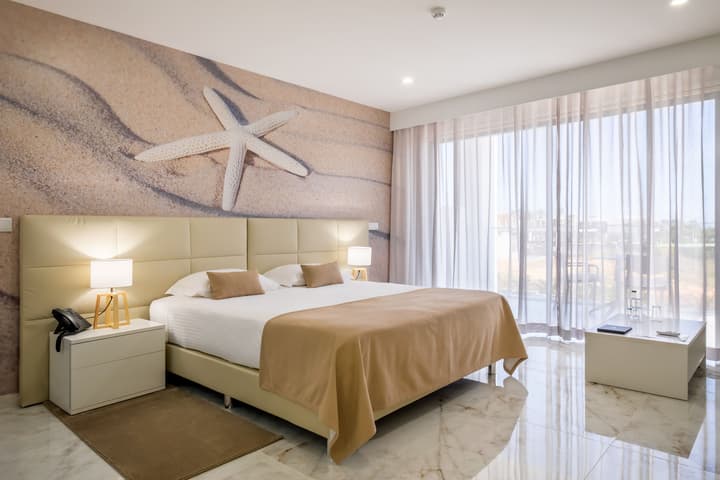 Lagos Atlantic Hotel
