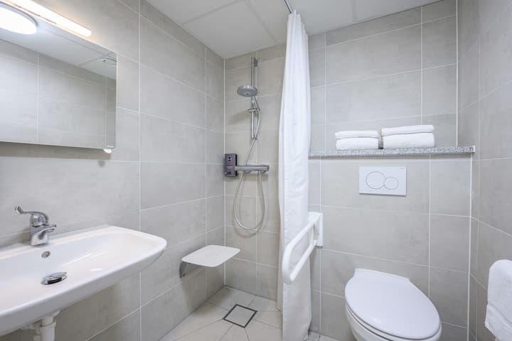 B&B HOTEL Brussels Centre Gare du Midi