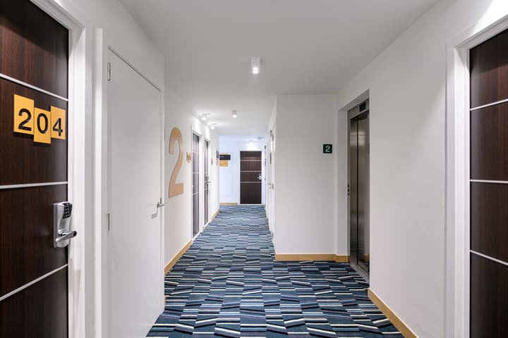B&B HOTEL Brussels Centre Gare du Midi