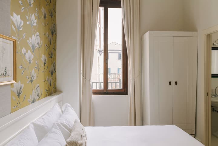IH Hotels Venezia Salute Palace