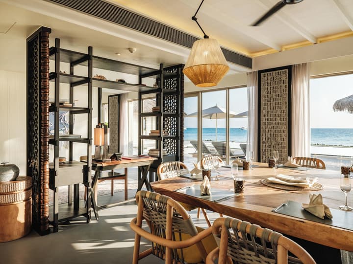 InterContinental Maldives Maamunagau Resort by IHG