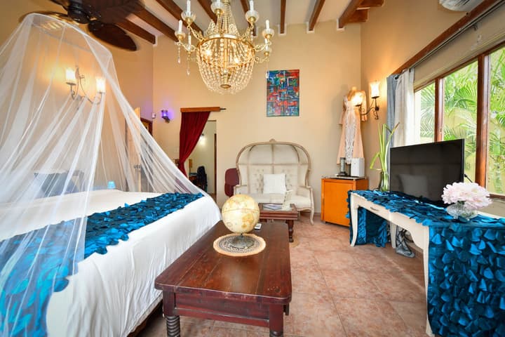 House of Mosaic Art Villa and Gallery Aruba