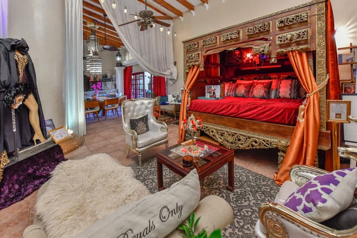 House of Mosaic Art Villa and Gallery Aruba