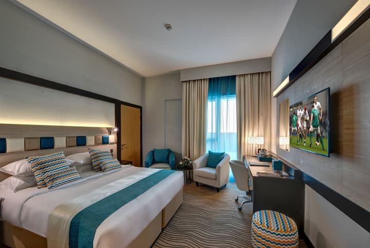 City Avenue Hotel