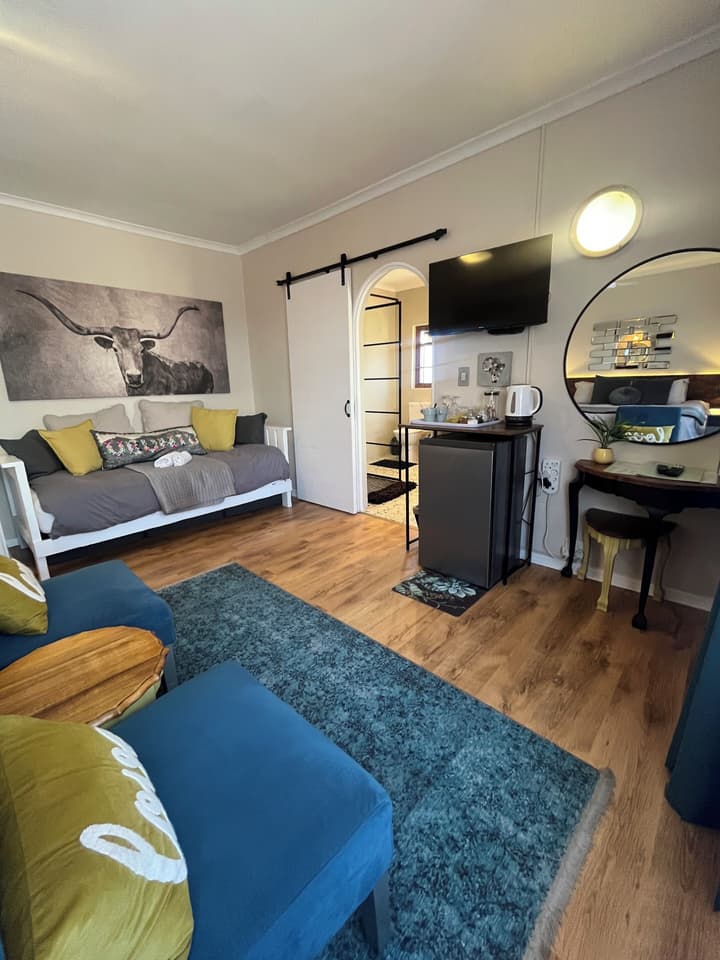 Dolphin Circle B&B