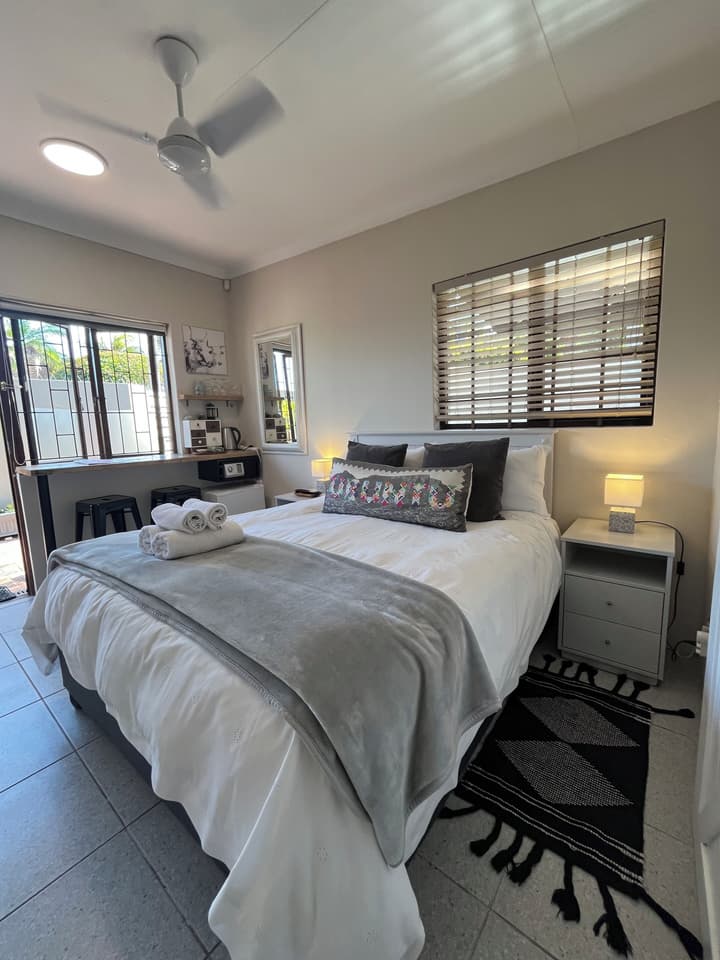 Dolphin Circle B&B
