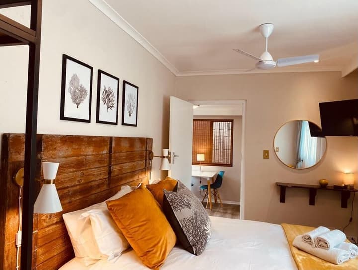 Dolphin Circle B&B