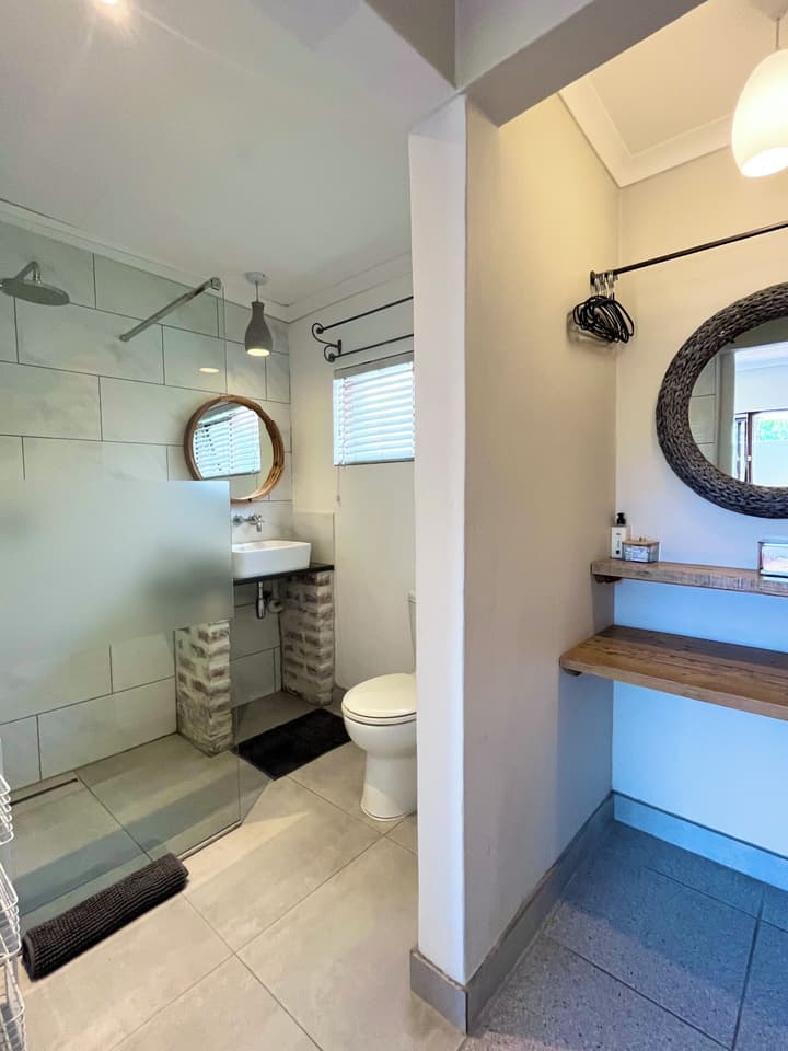 Dolphin Circle B&B