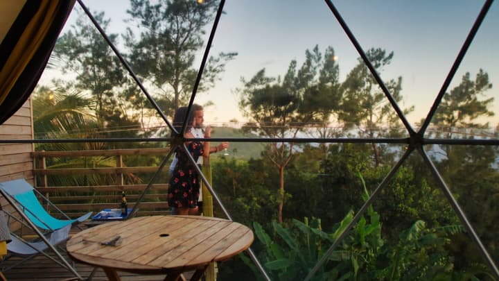 Bubble Dome Village- Glamping