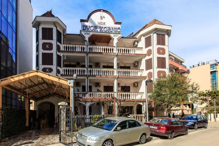 Villa Dvor Kornic