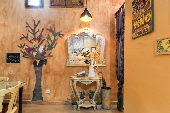 Artistic B&B
