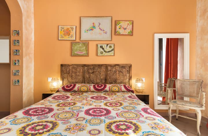 Artistic B&B