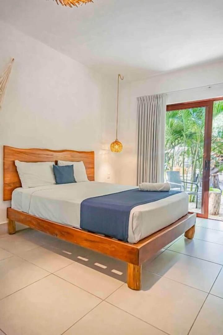 Niik Tulum