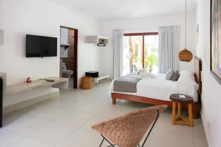 Niik Tulum