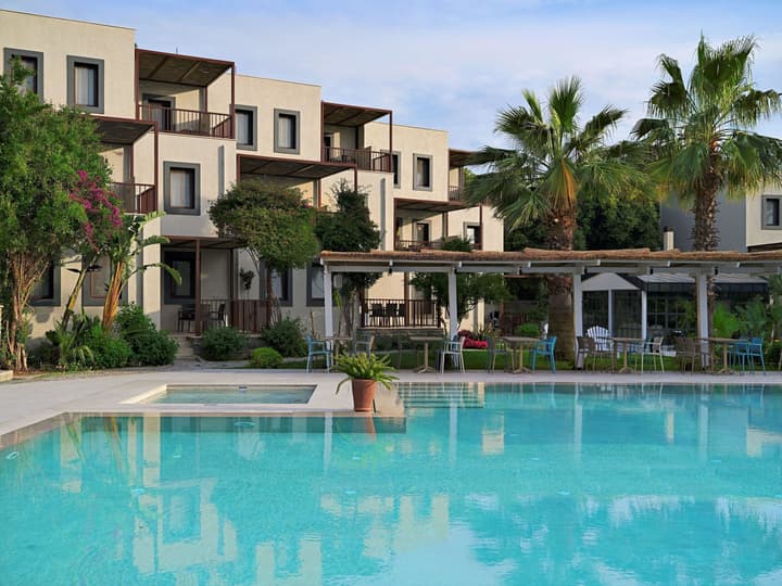 Dorman Suites Hotel