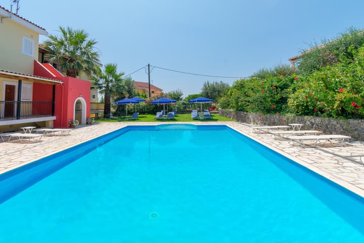 Elite Corfu - Adults Friendly