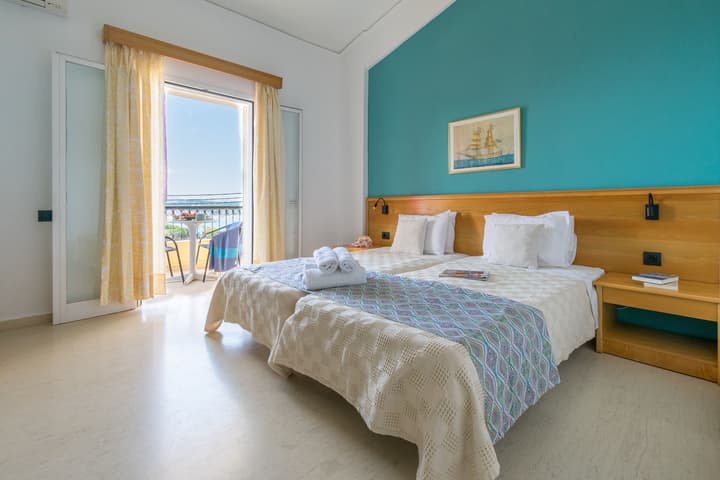 Elite Corfu - Adults Friendly