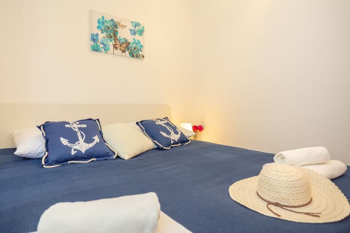 Apartments Mondo